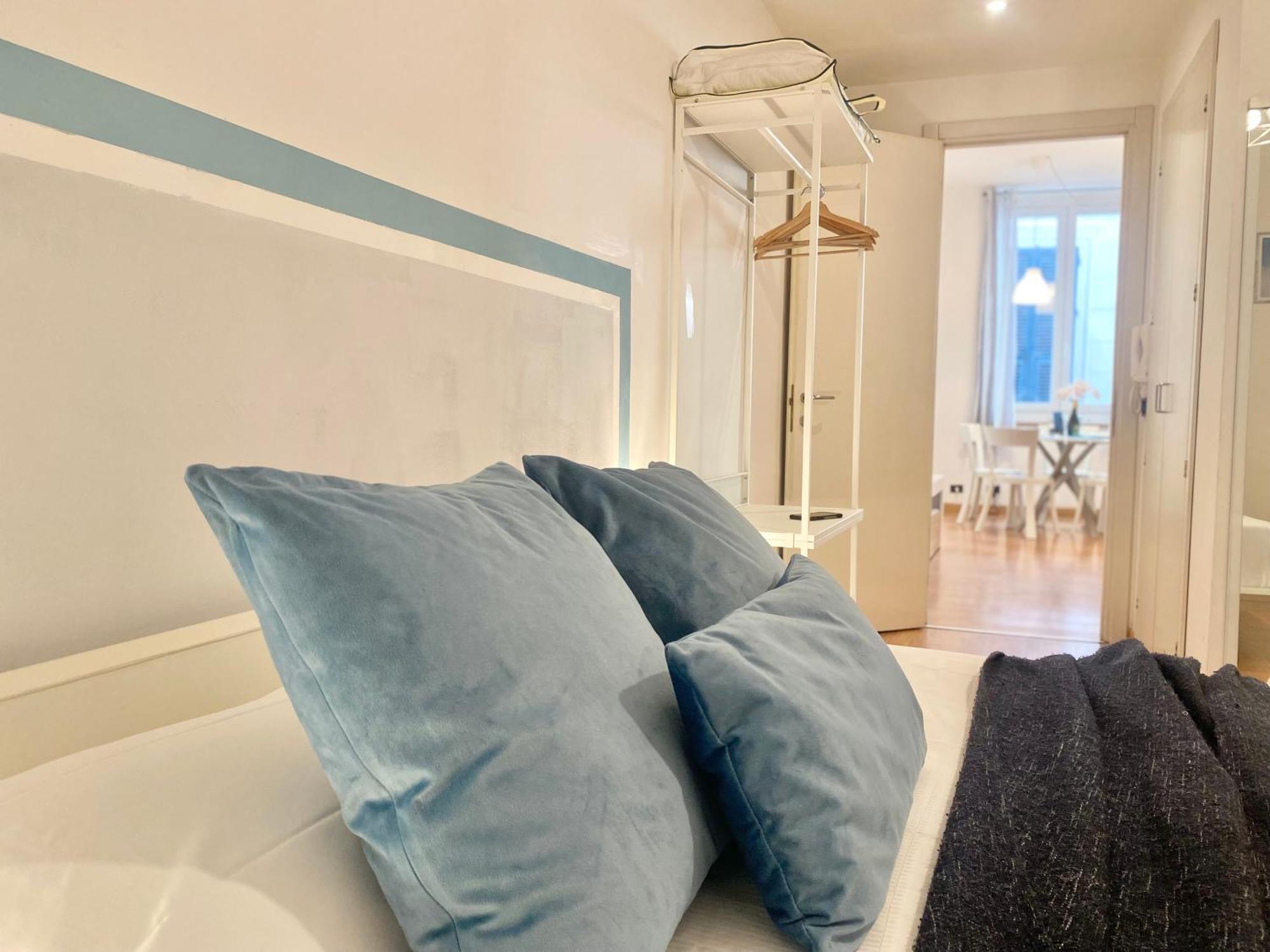 Mazzini 12 Very Central Apartment With Private Garage, Air Conditioning, Wifi, Just 50 Meters From The Beach Rapallo Extérieur photo